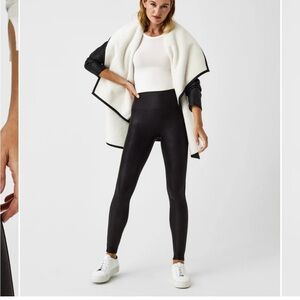 Spanxshape Faux Leather Fleece Black Leggings- regular length, sz med. New.